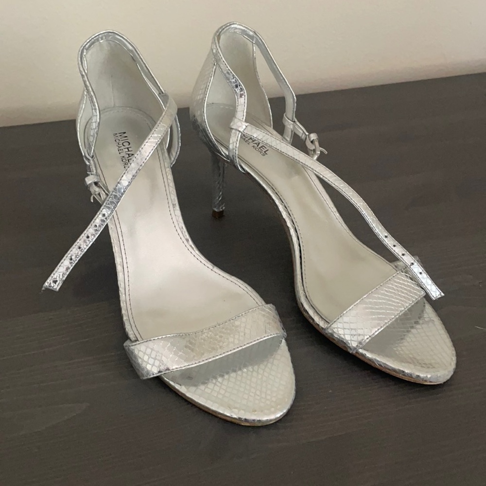 Michaels Kors Silver Heels